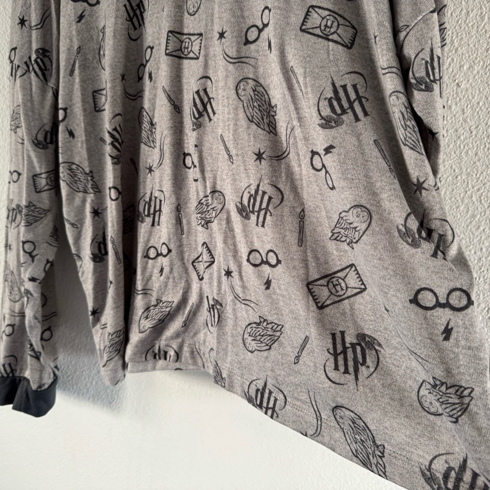 Cozy Harry Potter Wizarding World Loungewear Soft Sleep Shirt Gray XXL Fan Merch - Picture 4 of 12